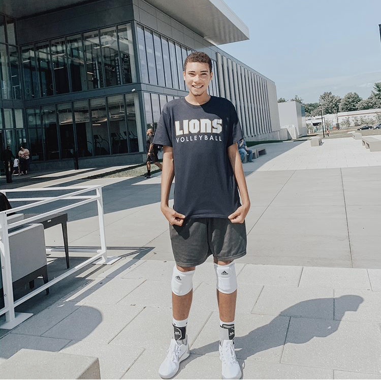 Jimmy has been playing volleyball for 3 years now and has committed to play D1 volleyball at Vanguard University, which is in Southern California, on the men’s volleyball team. He will be playing the right side or outside position.GO LIONS!

